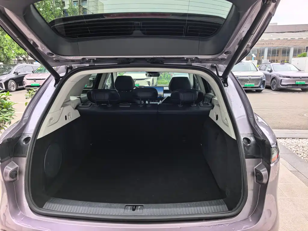 FREE+ All-Wheel Drive Qiankun Edition