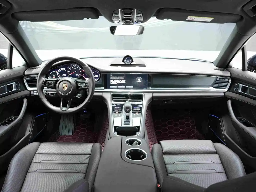 Panamera 2023 4 Executive Long Platinum Edition 2.9T