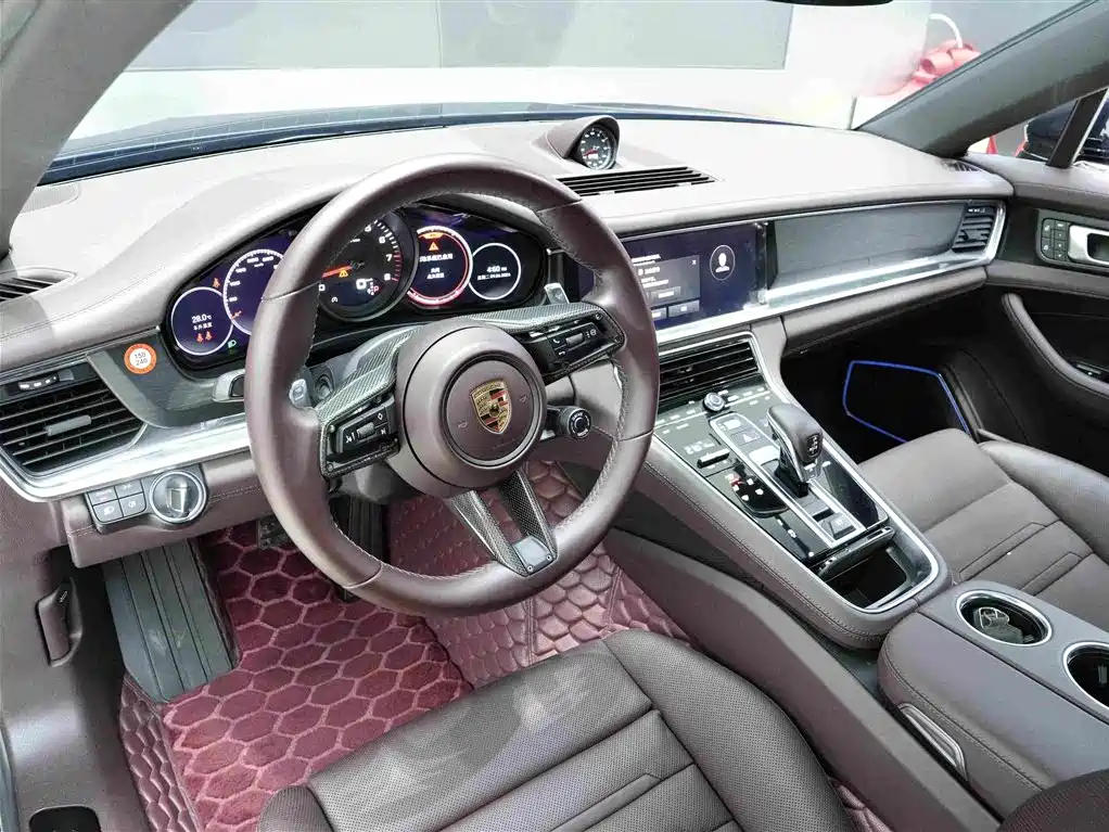 Panamera 2023 4 Executive Long Platinum Edition 2.9T
