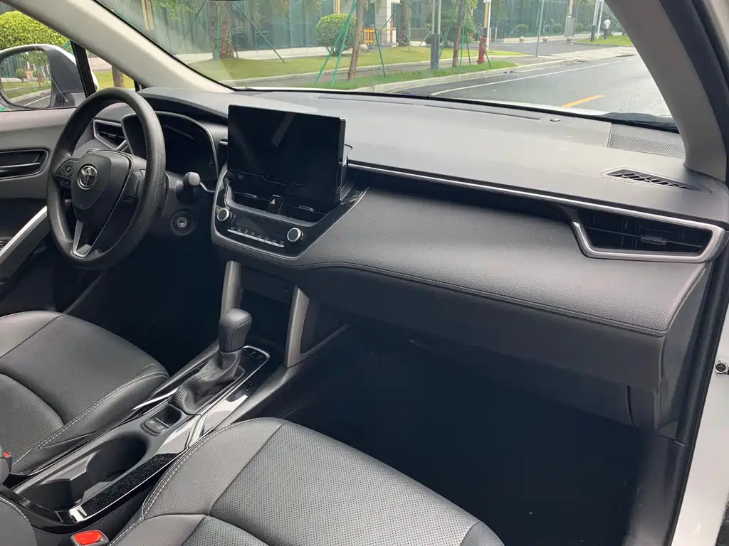 Feng Lan Da 2024 Model 2.0L CVT Elite Plus Edition