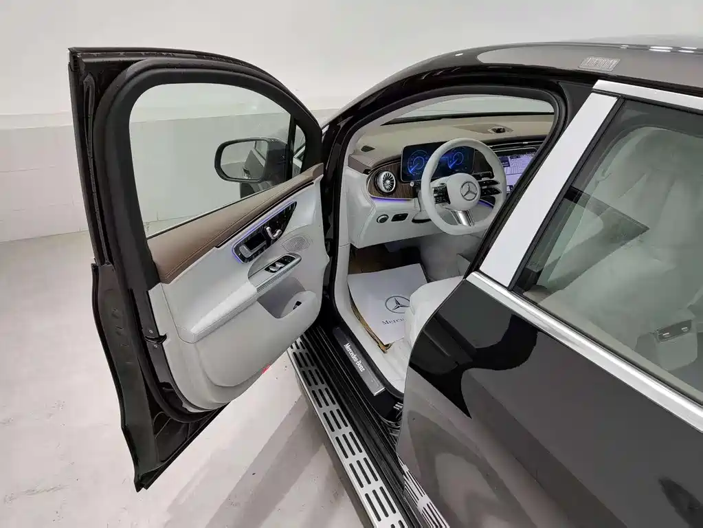 EQE SUV 2024 500 4MATIC Pioneer Edition