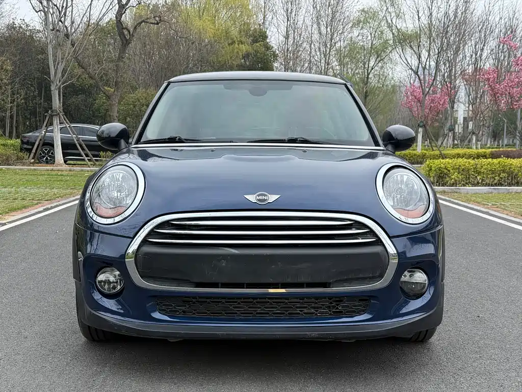 MINI 2014 1.2T ONE
