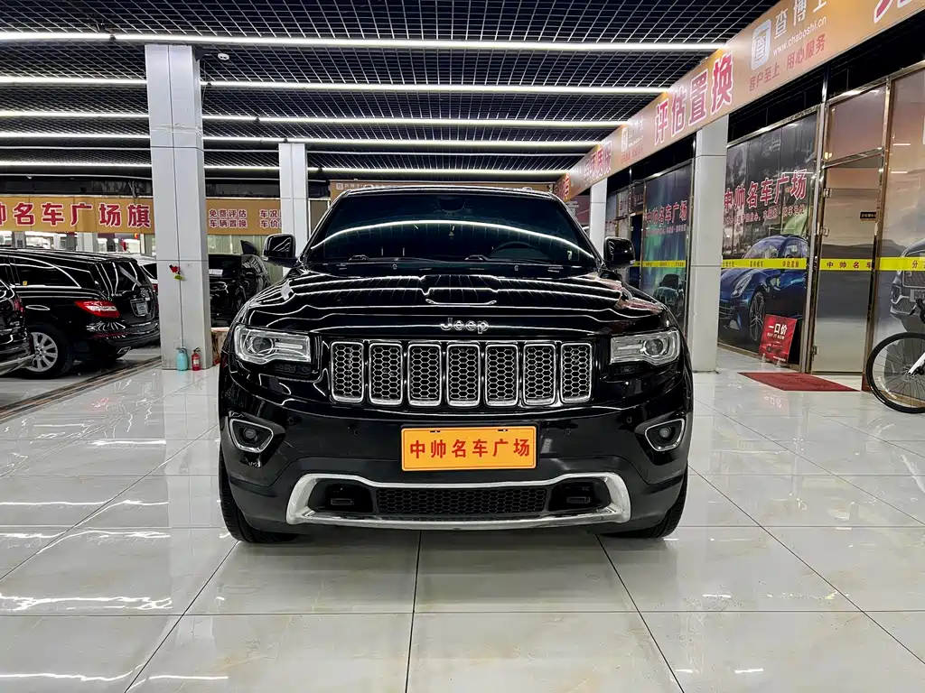 Grand Cherokee (Import) 2015 3.0L Shuxiang Navigation Edition
