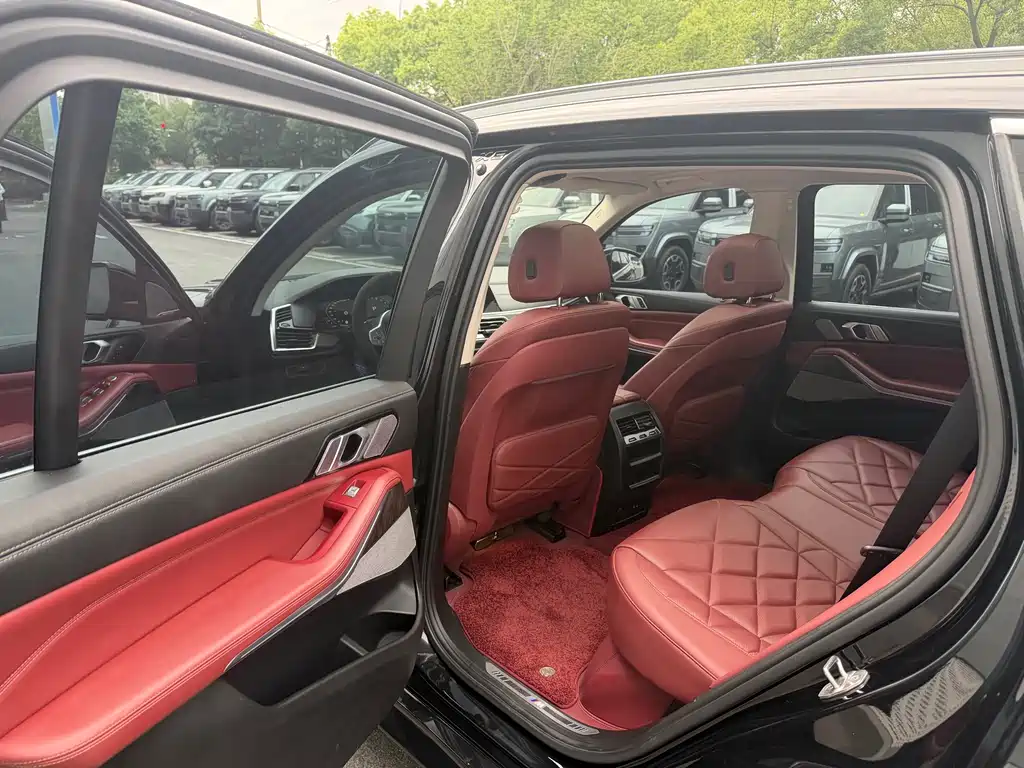 BMW X5 2022 xDrive 30Li M Sport Package尊享型