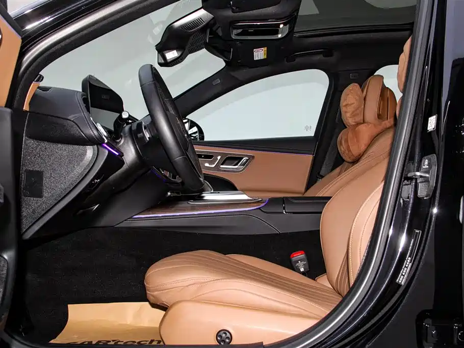 Mercedes-Benz E-Class 2024 E 300 L Fashion Edition