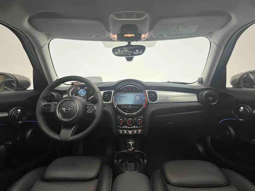 2023 MINI Cooper Artist 5-Door Edition