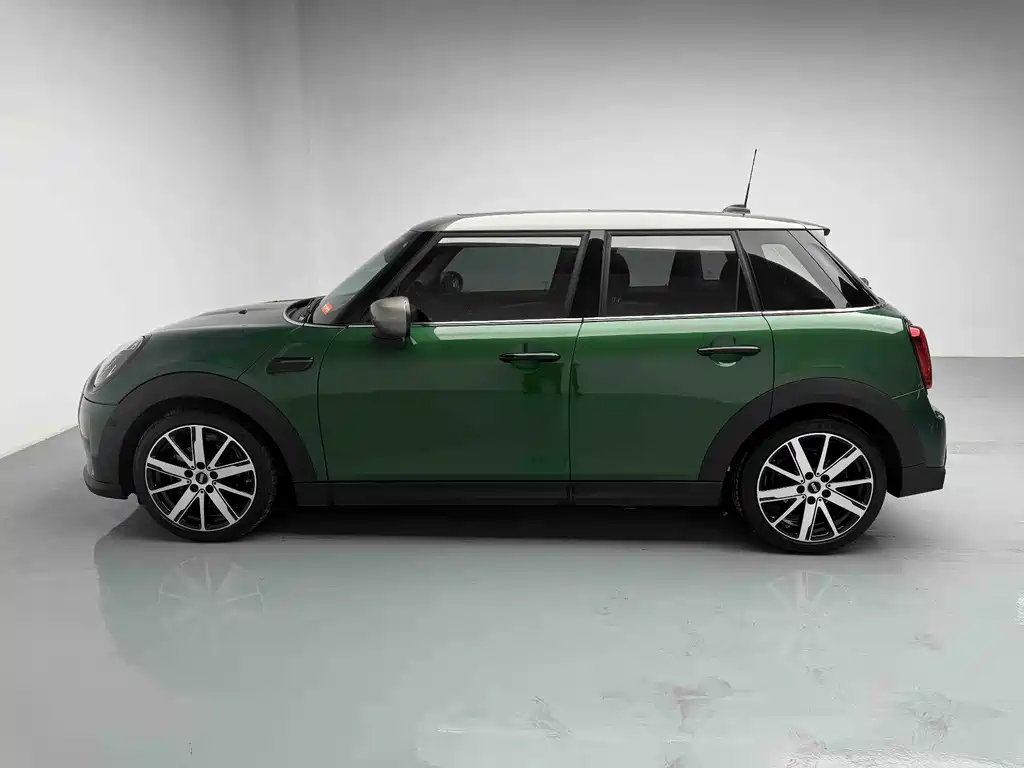 2023 MINI Cooper Artist 5-Door Edition