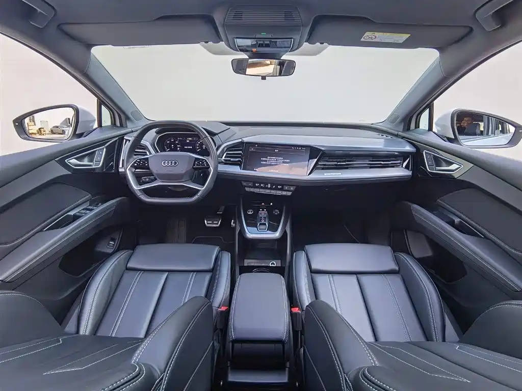 Audi Q4 e-tron 2024 40 e-tron Creative Edition