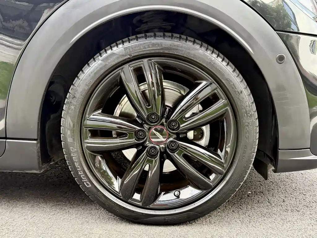 MINI 2022 1.5T Cooper Artist 5-Door Edition