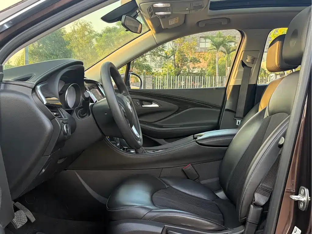 Enclave Plus 2020 20T 2WD Leading Edition