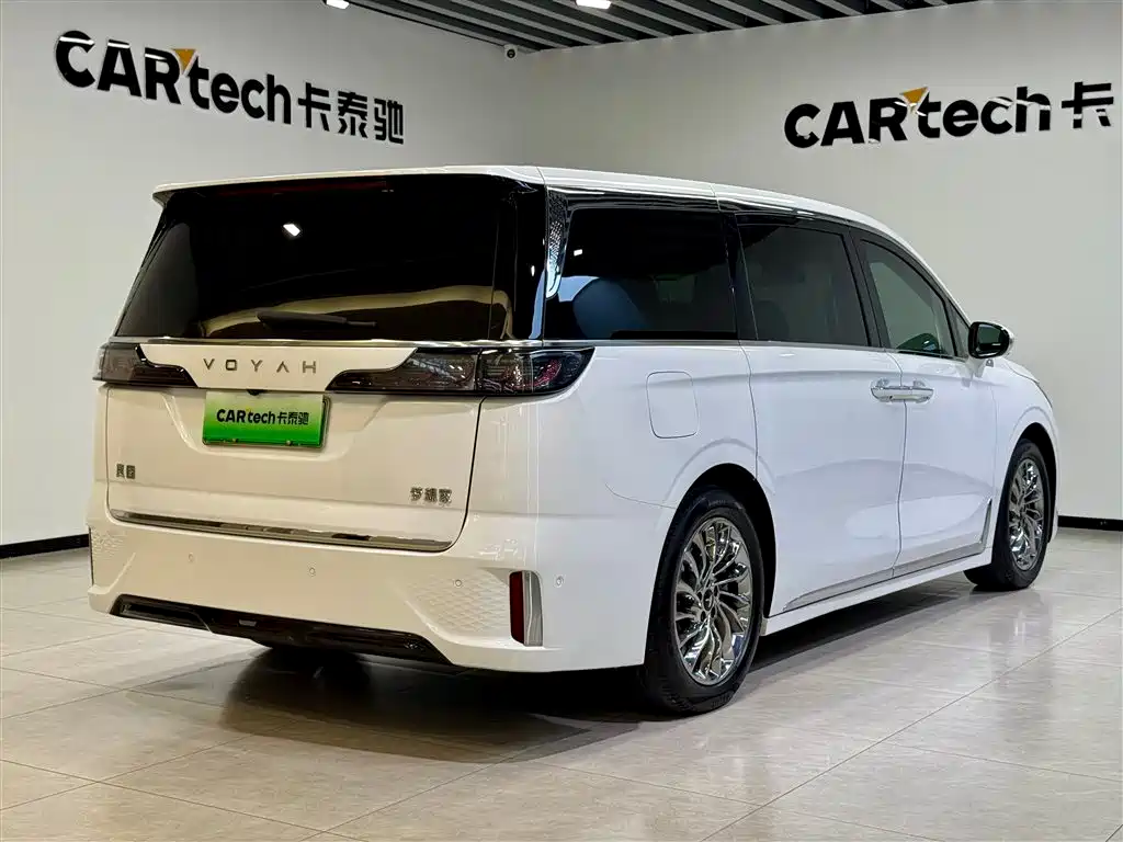 Dreams Explorer 2024款 PHEV Extra-long Range Flagship Edition