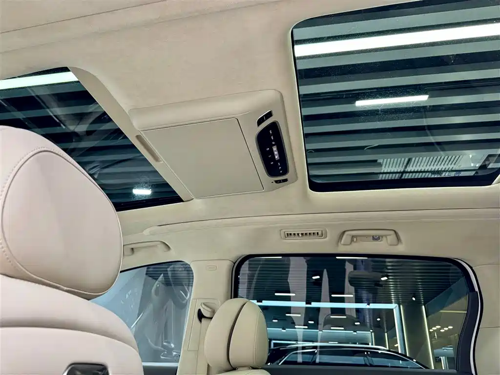 Dreams Explorer 2024款 PHEV Extra-long Range Flagship Edition