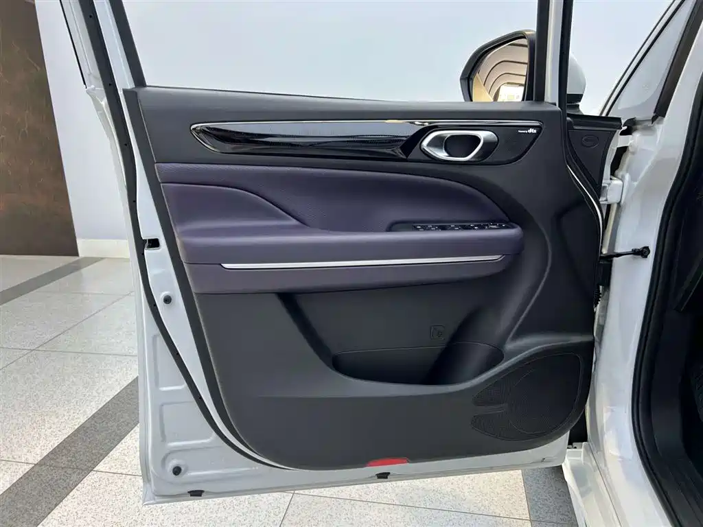 Chuanqi M6 2025 Model MAX 270T WDCT Luxury Edition