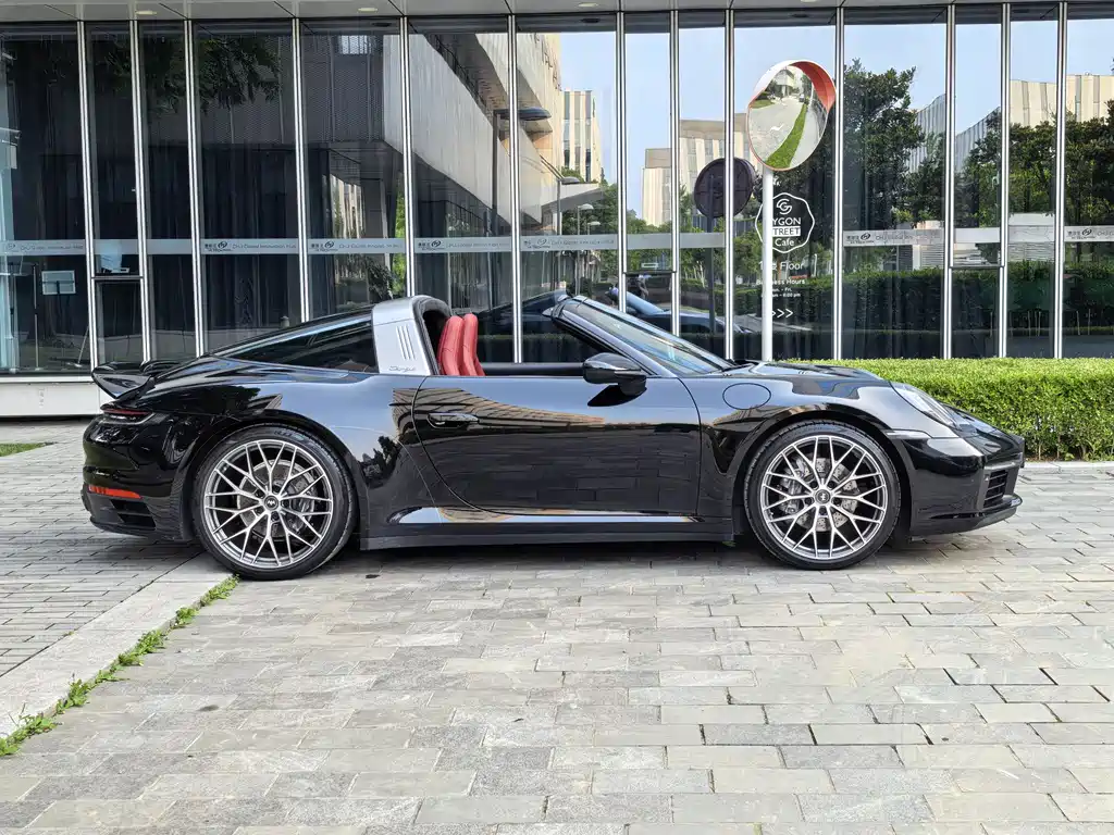 Porsche 911 Targa 4 3.0T 2022