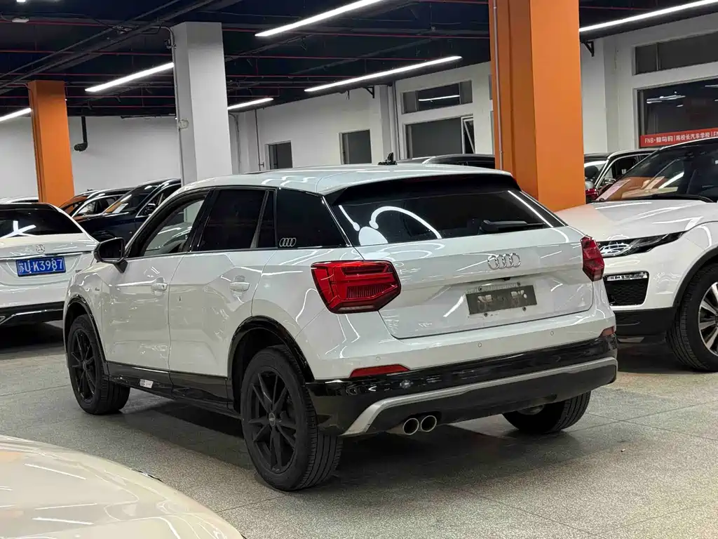 Audi Q2L 2018 35 TFSI Sporty Dynamic Version National VI