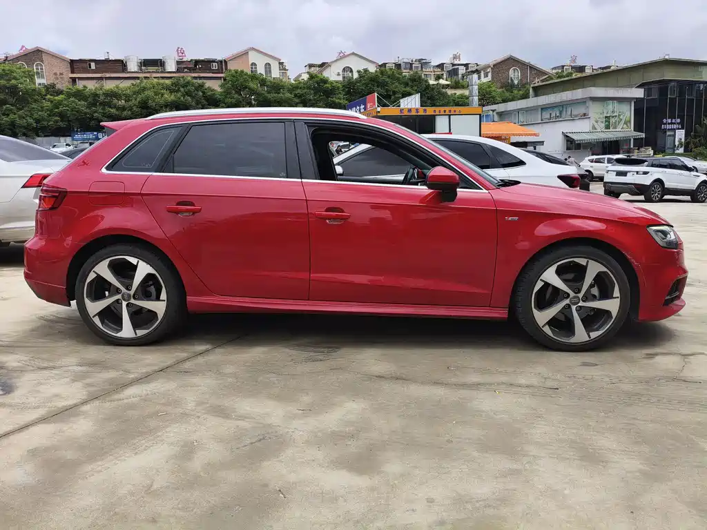 Audi A3 2019 Sportback 35 TFSI Sportline Euro VI