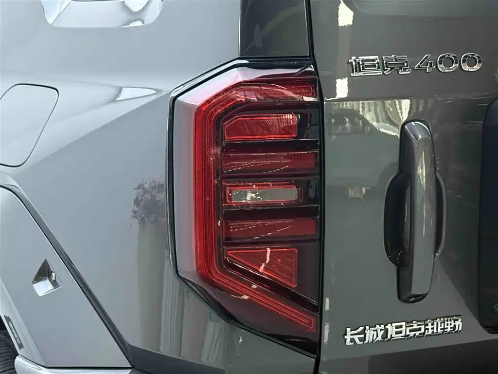 Tank 400 New Energy 2024 Hi4-T Off-road Edition