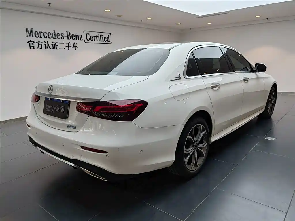 Mercedes-Benz E-Class 2023 E 300 L Sporty and Stylish Edition