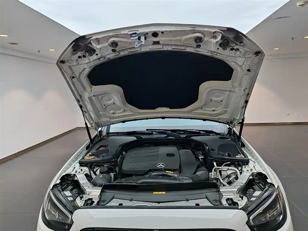 Mercedes-Benz E-Class 2023 E 300 L Sporty and Stylish Edition