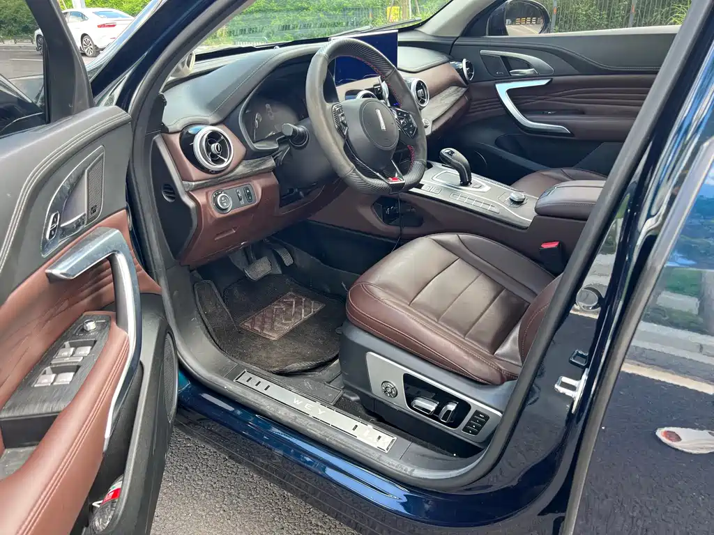 Weilai VV7 2020 2.0T Flagship Edition