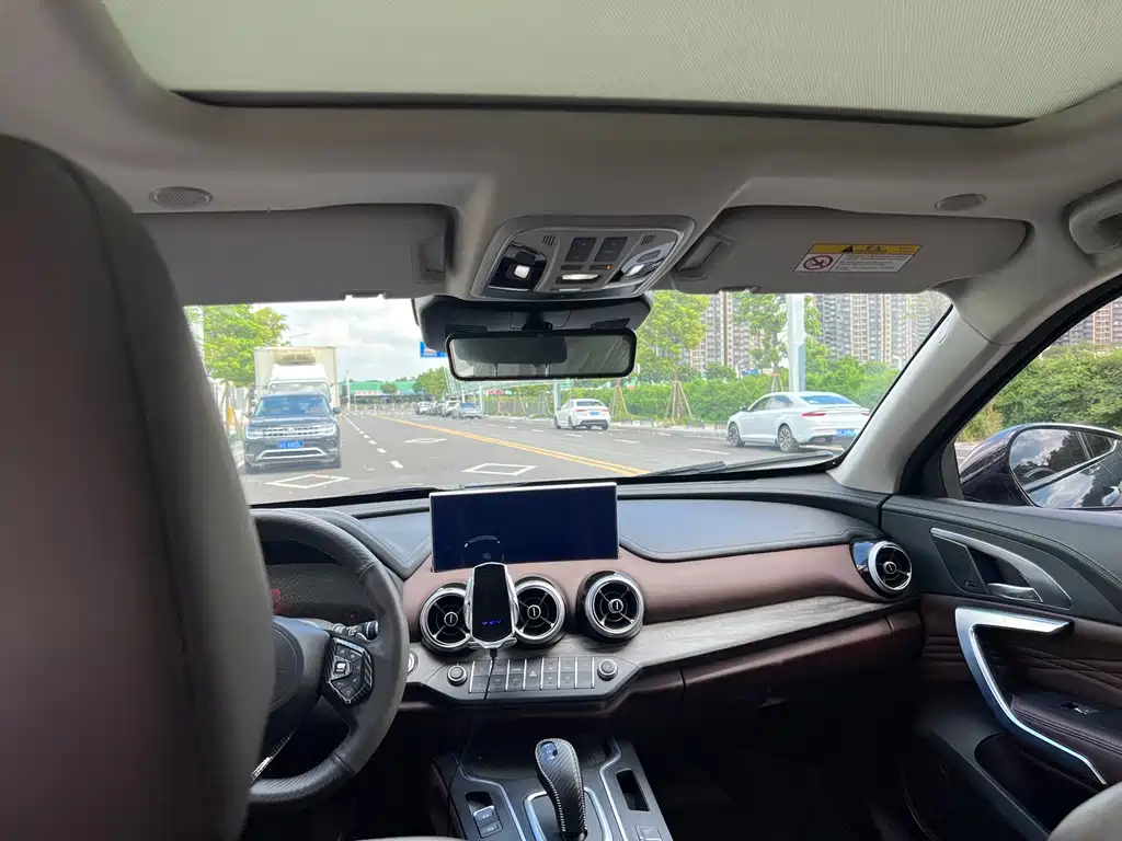 Weilai VV7 2020 2.0T Flagship Edition