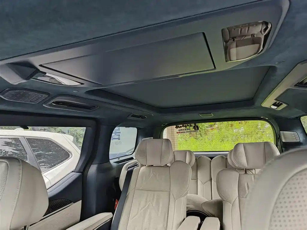 Jiaze 009 2024 Edition Six Executive Edition Four Wheel Drive 108kWh