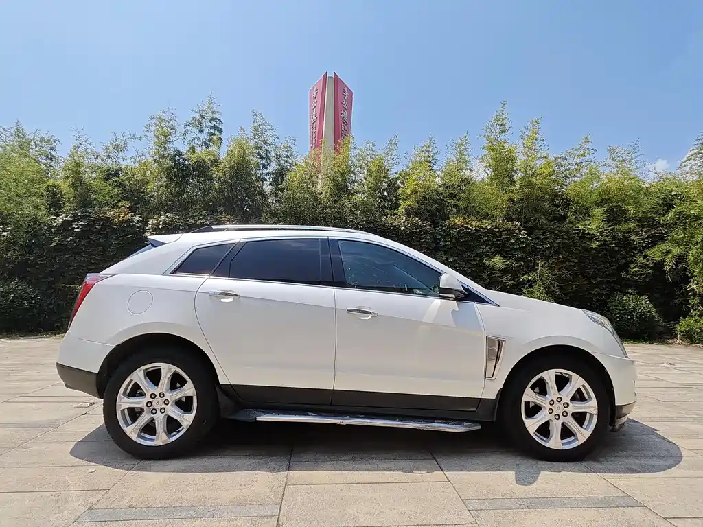 Cadillac SRX 2014 3.0L Premium Luxury Edition