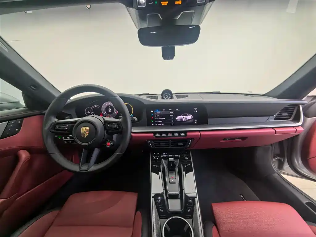 Porsche 911 2025 Carrera 3.0T