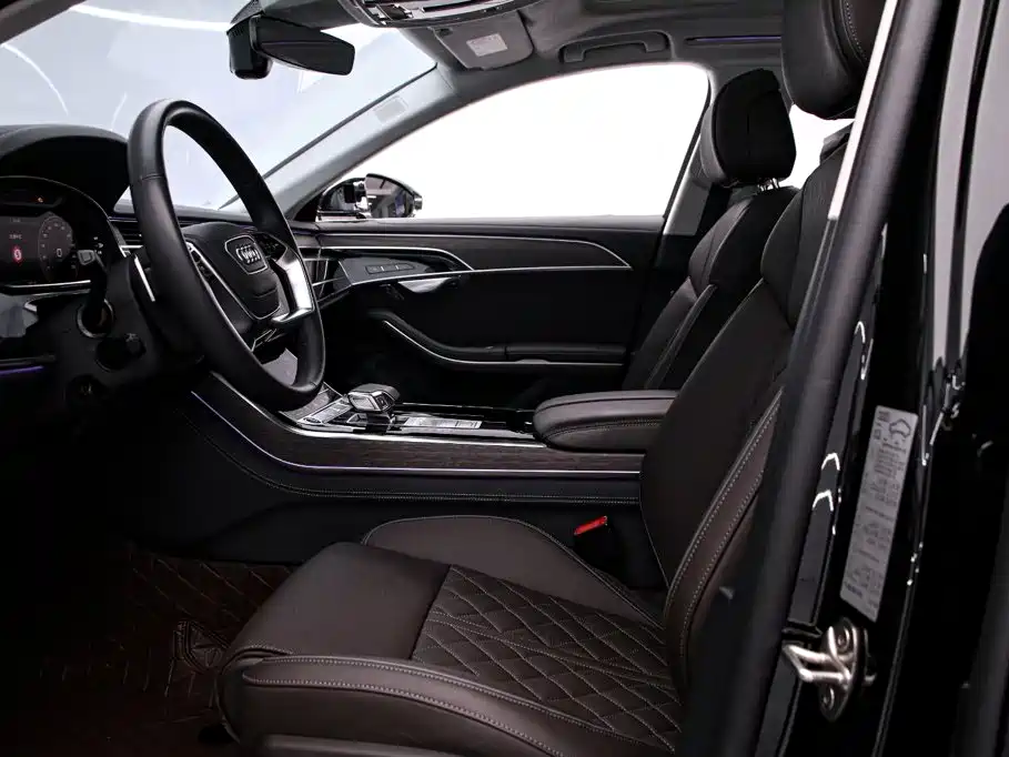 Audi A8 2023 model A8L 55 TFSI quattro flagship edition