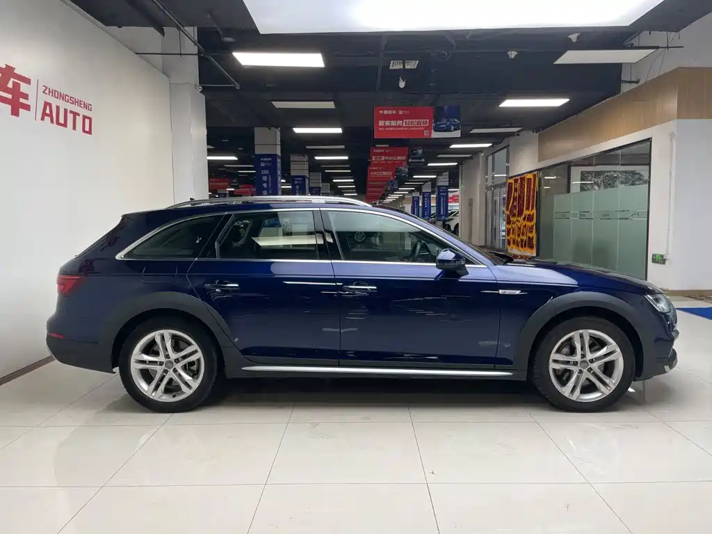 Audi A4 Import 2019 45 TFSI allroad quattro Fashion Model