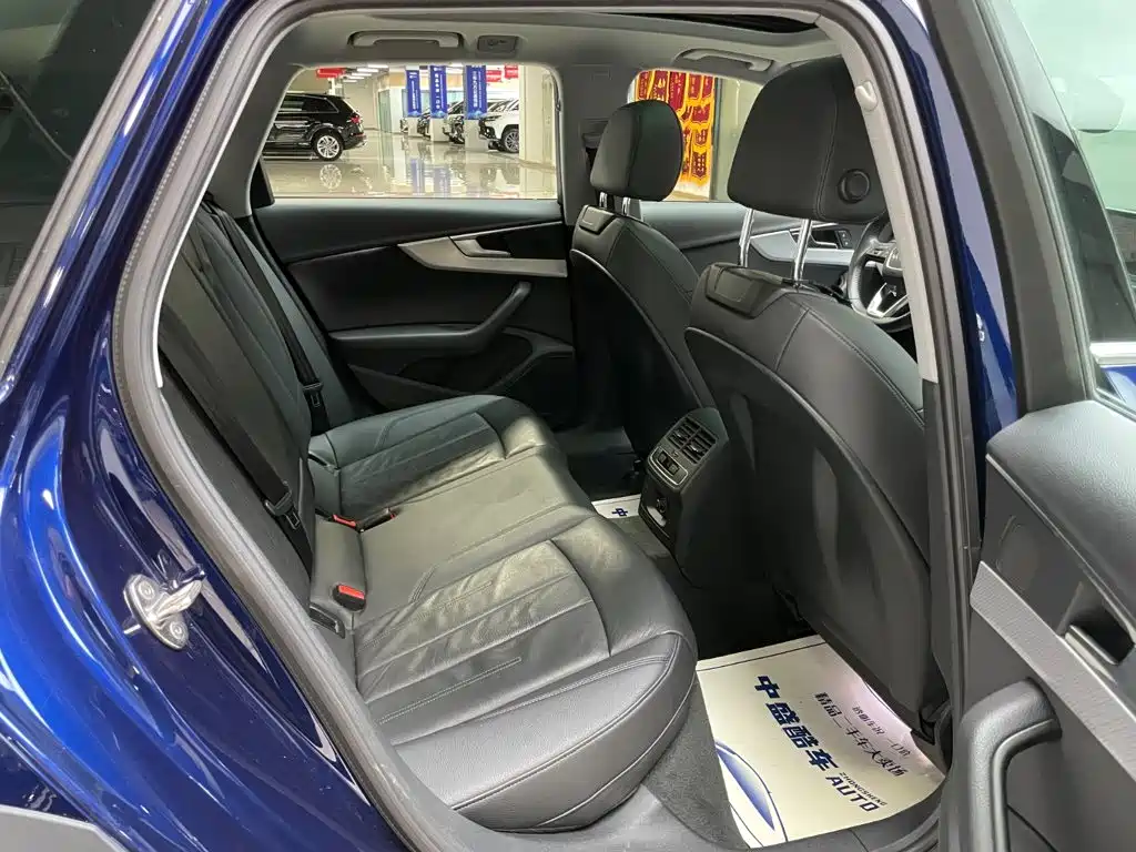 Audi A4 Import 2019 45 TFSI allroad quattro Fashion Model