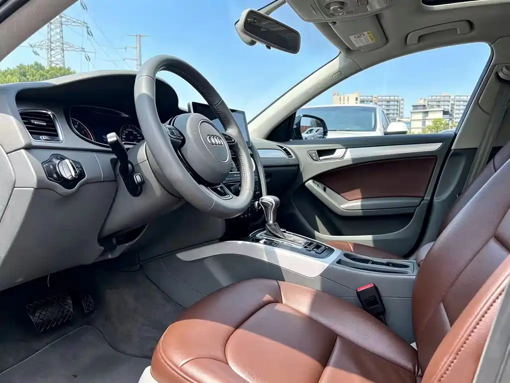 Audi A4L 2016 model 35 TFSI automatic standard edition