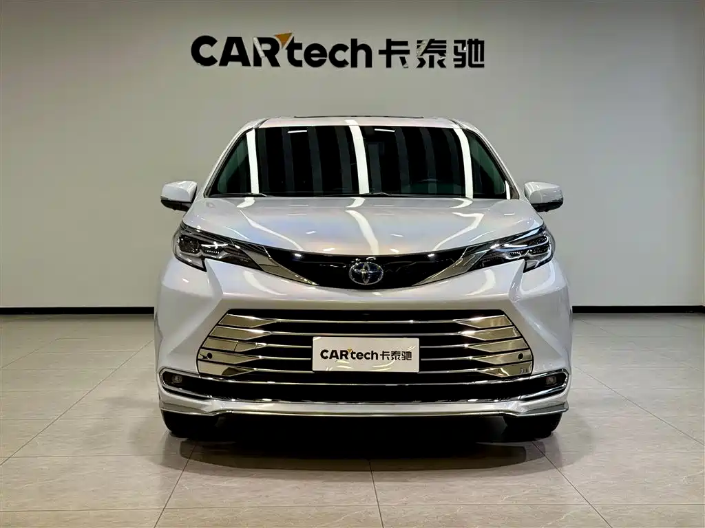 Sienna 2023 2.5L Hybrid Comfort Edition