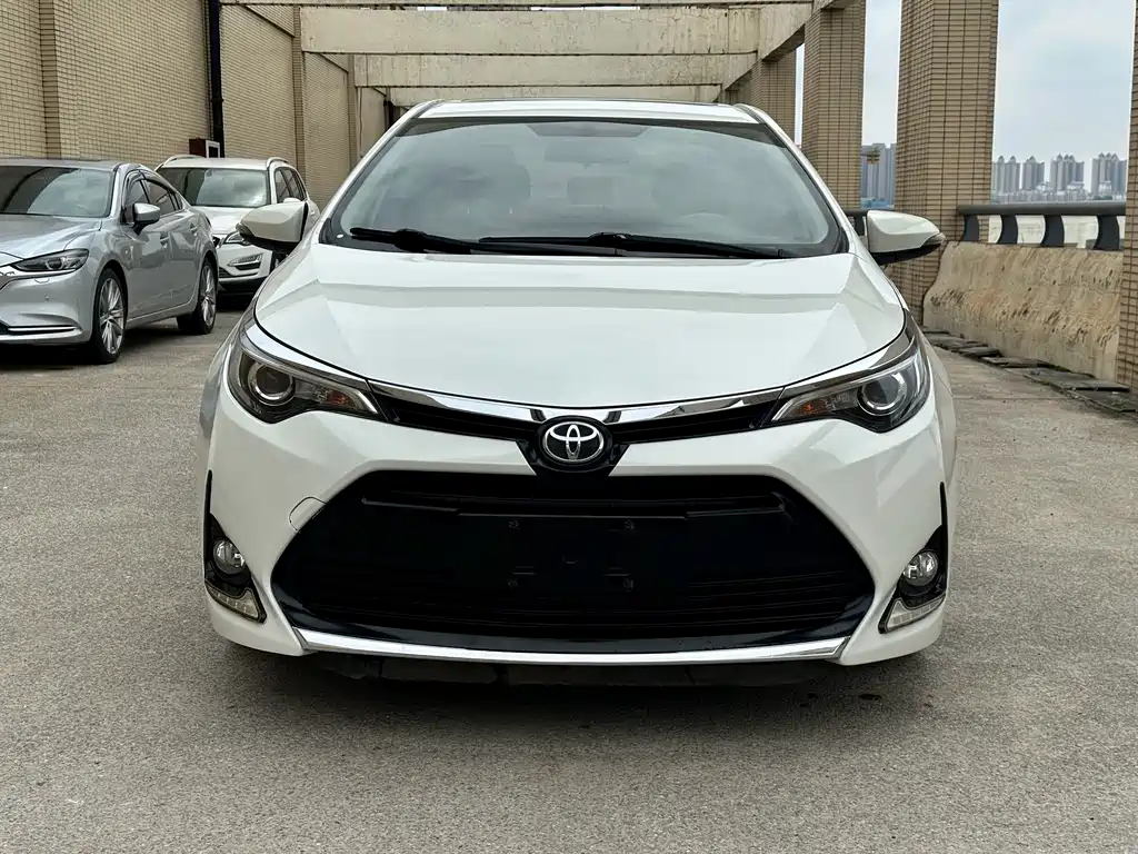 Camry 2018 185T CVT Prestige Edition National V