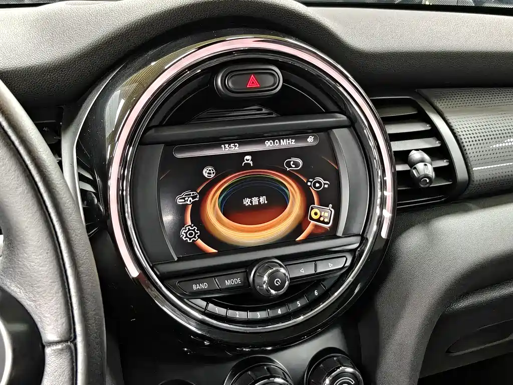 Mini 2014 1.5T Cooper Fun