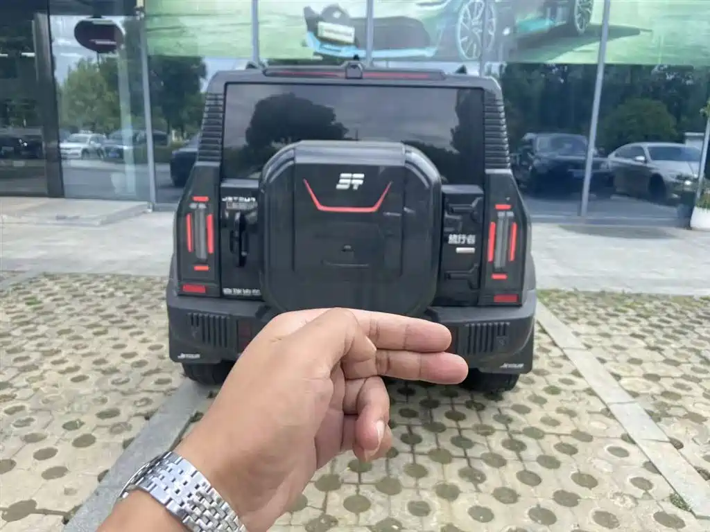 Jettu Traveler 2023 2.0T 4WD Off-road PRO+