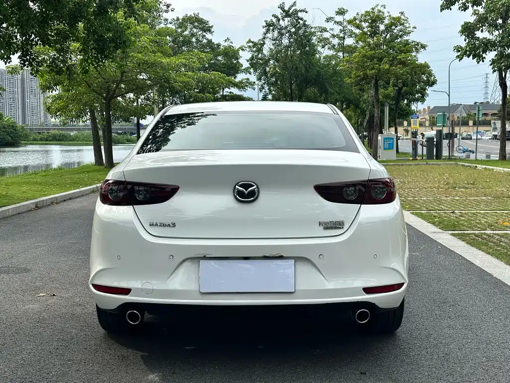 Mazda 3 Atenza 2021 2.0L Automatic Qizhuan Edition