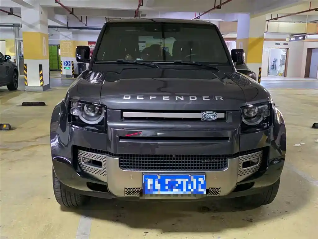 Land Rover Defender 2023 Model 110 3.0T P400 X-DYNAMIC HSE