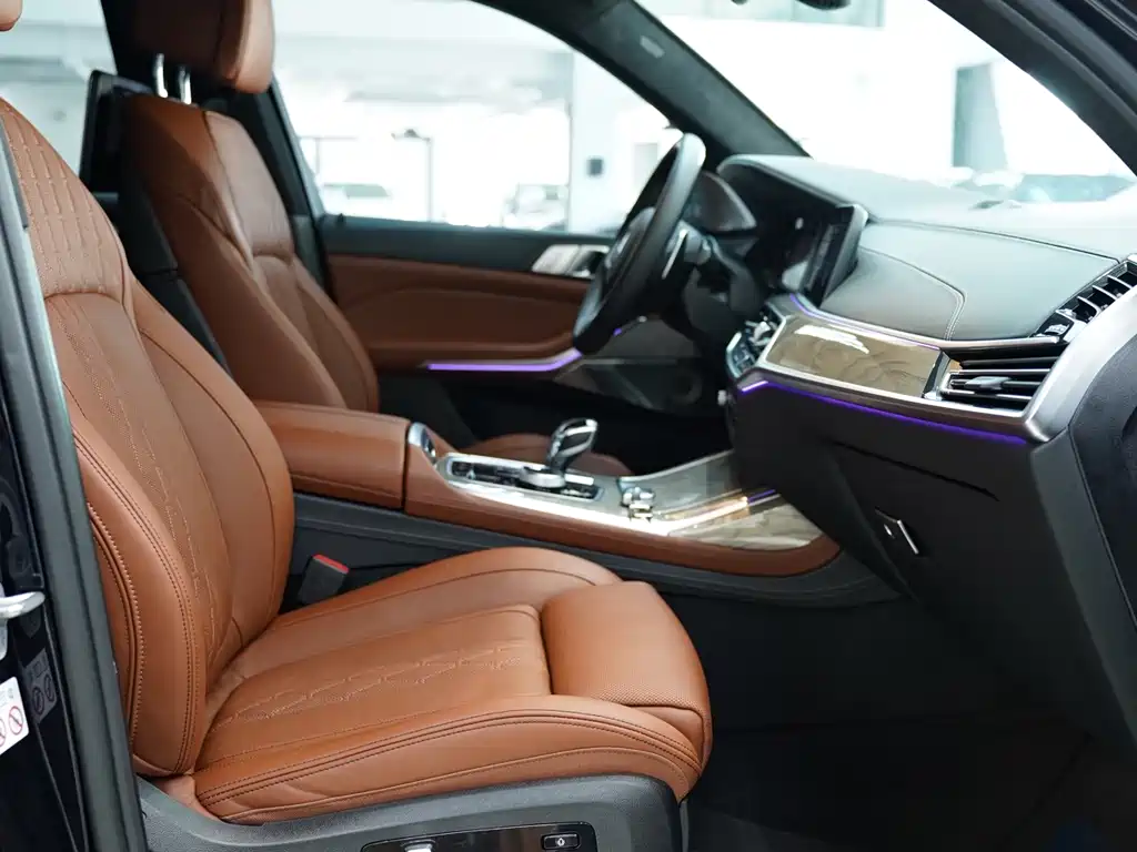 BMW X7 2020 xDrive40i Administrative M Sport Package