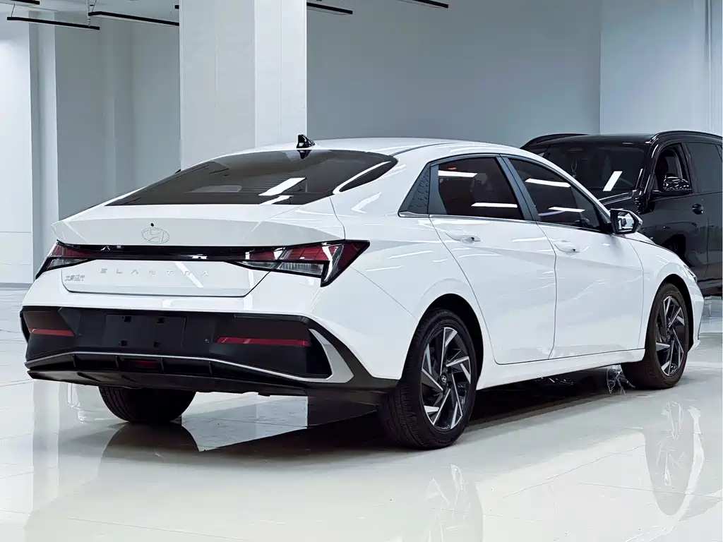 Elantra 2023 1.5L CVT GLX Elite Edition