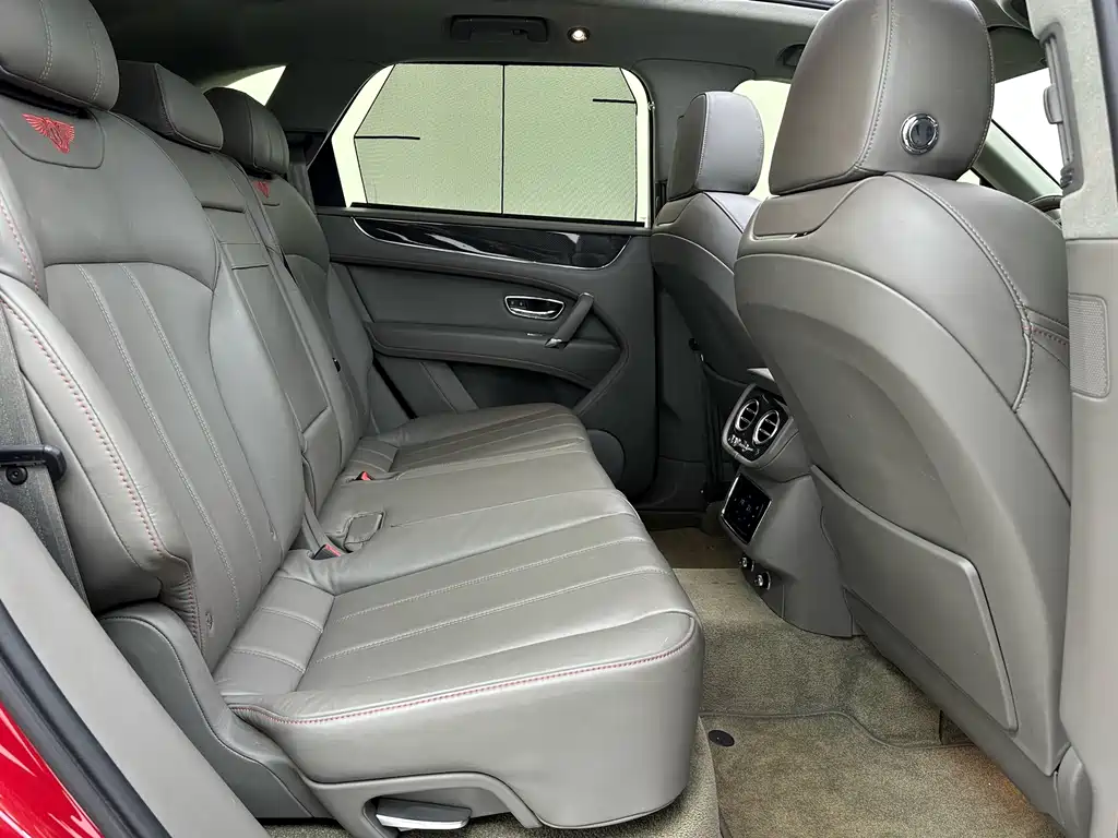 Lancer 2018 4.0T V8