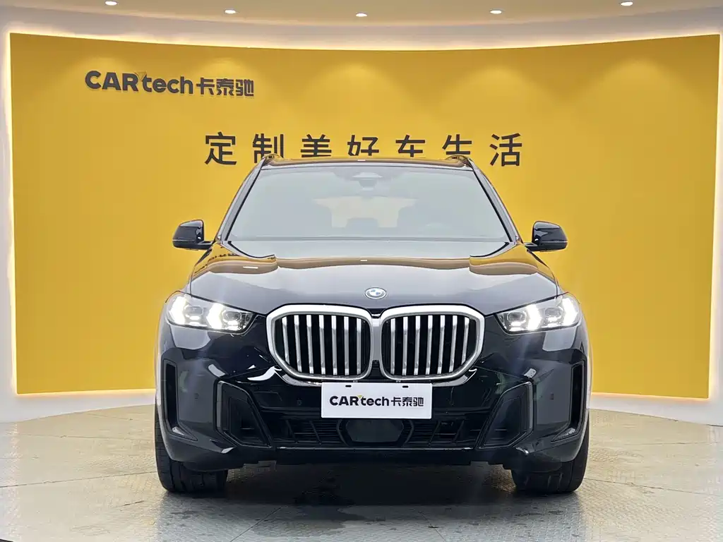 BMW X5 2023 xDrive 40Li M Sport Nightshade Package