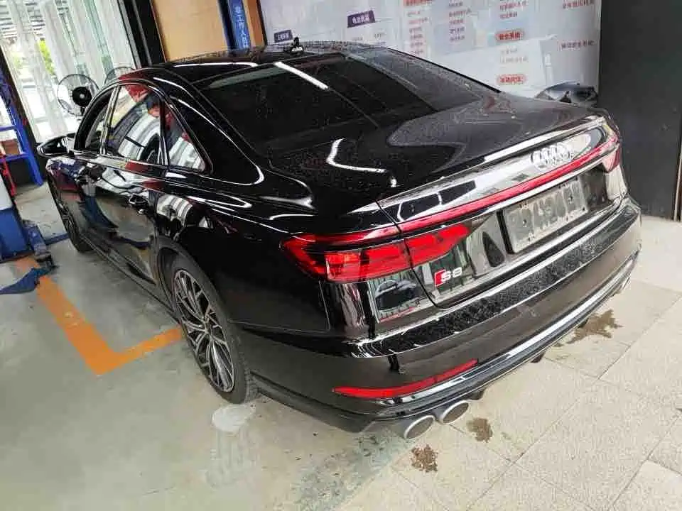 Audi S8 2021 model S8L 4.0 TFSI quattro