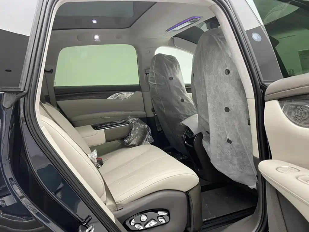 Intelligent EV LS7 2024 90kWh Max Elite Rear-wheel Drive Edition