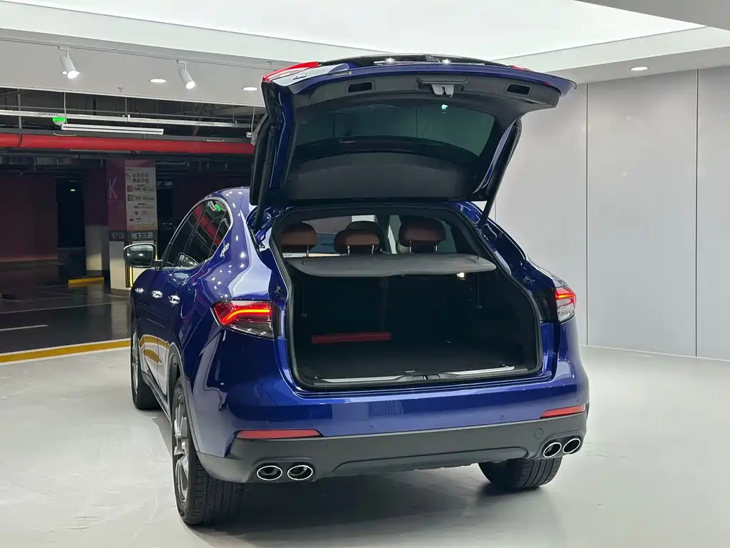 Levante 2021 3.0T Standard Edition