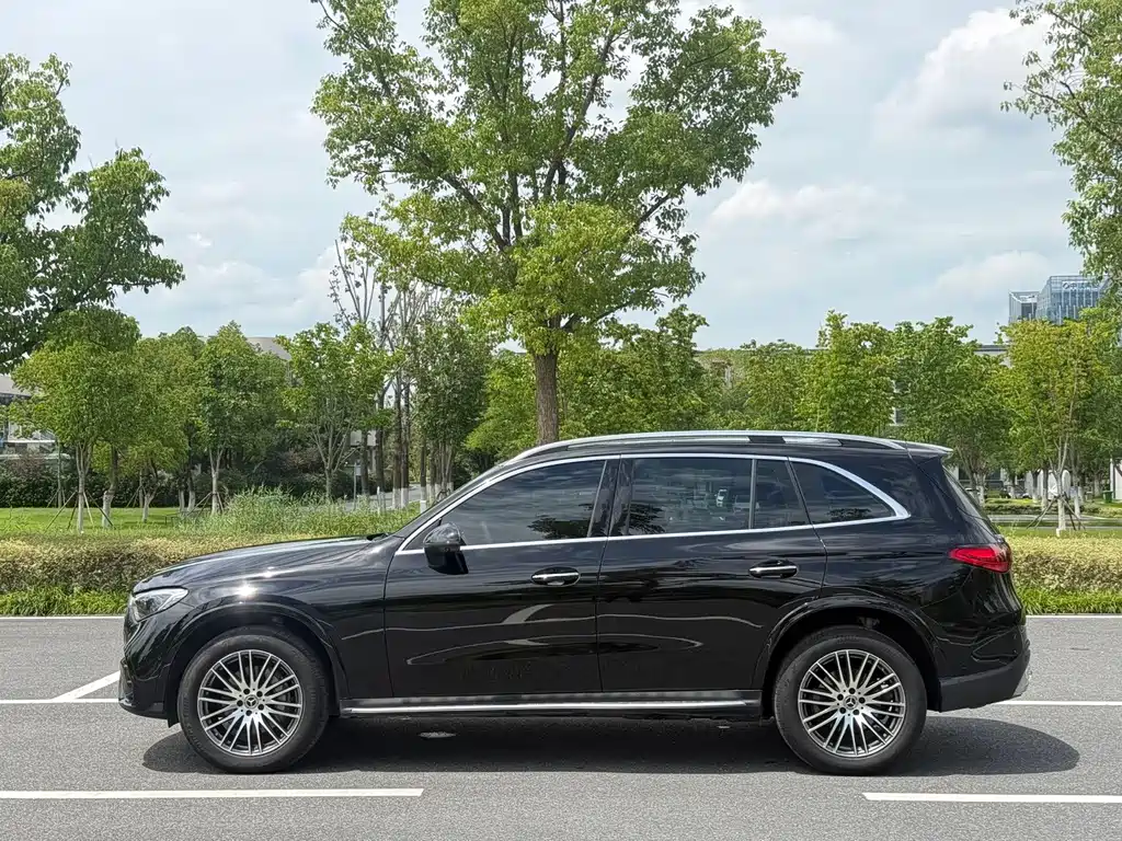 Mercedes-Benz GLC 2024 300 L 4MATIC Dynamic 7-seat