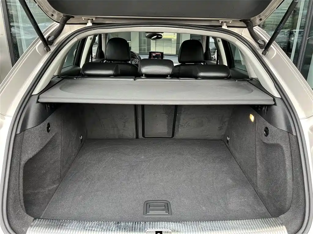 Audi Q3 2013 35 TFSI quattro Comfort Edition