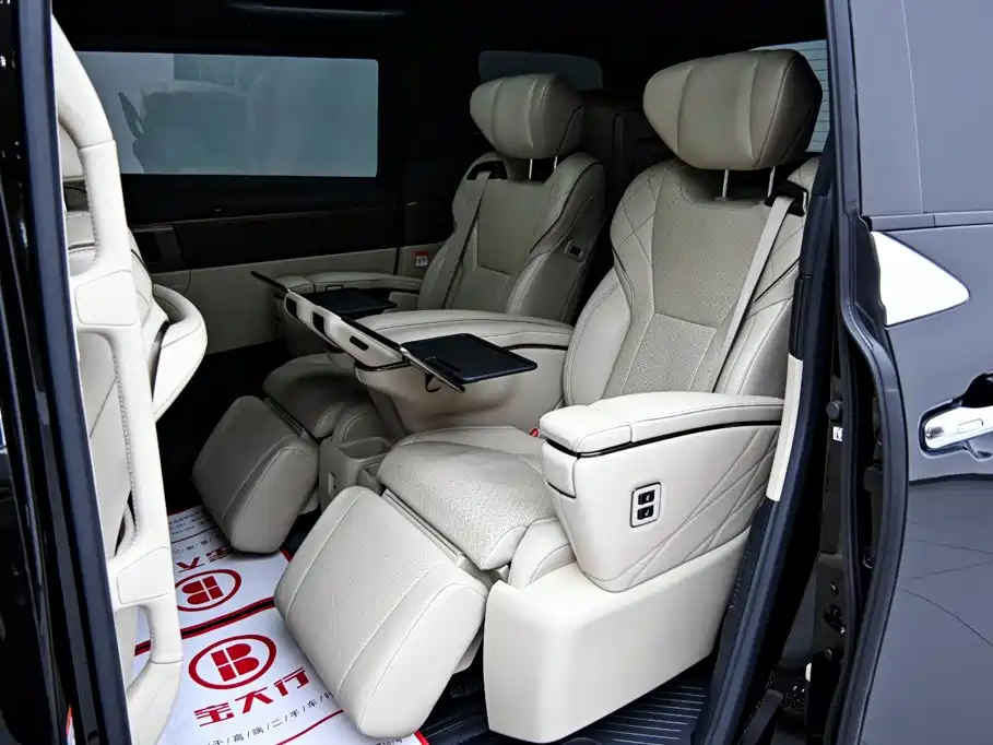 2024 Crown Hybrid 2.5L Prestige Executive Edition