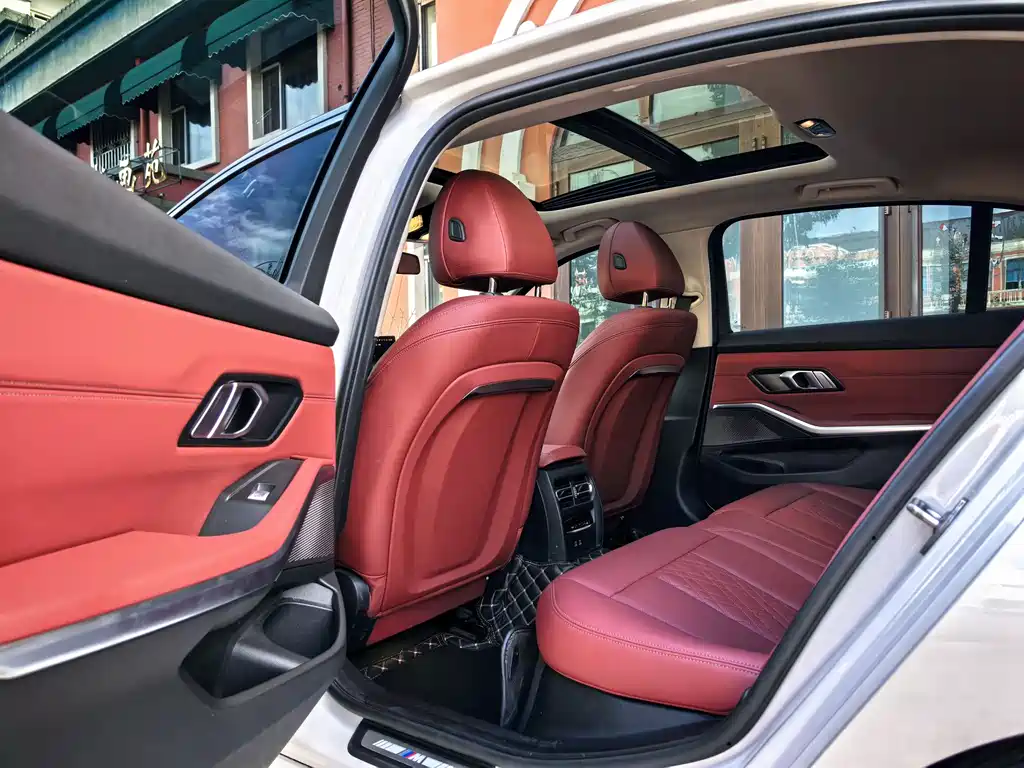 BMW 3 Series 2023 320Li M Sport Package