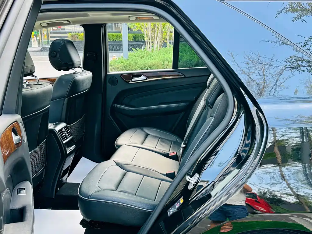 Mercedes-Benz M-Class 2014 ML 400 4MATIC Luxury Edition